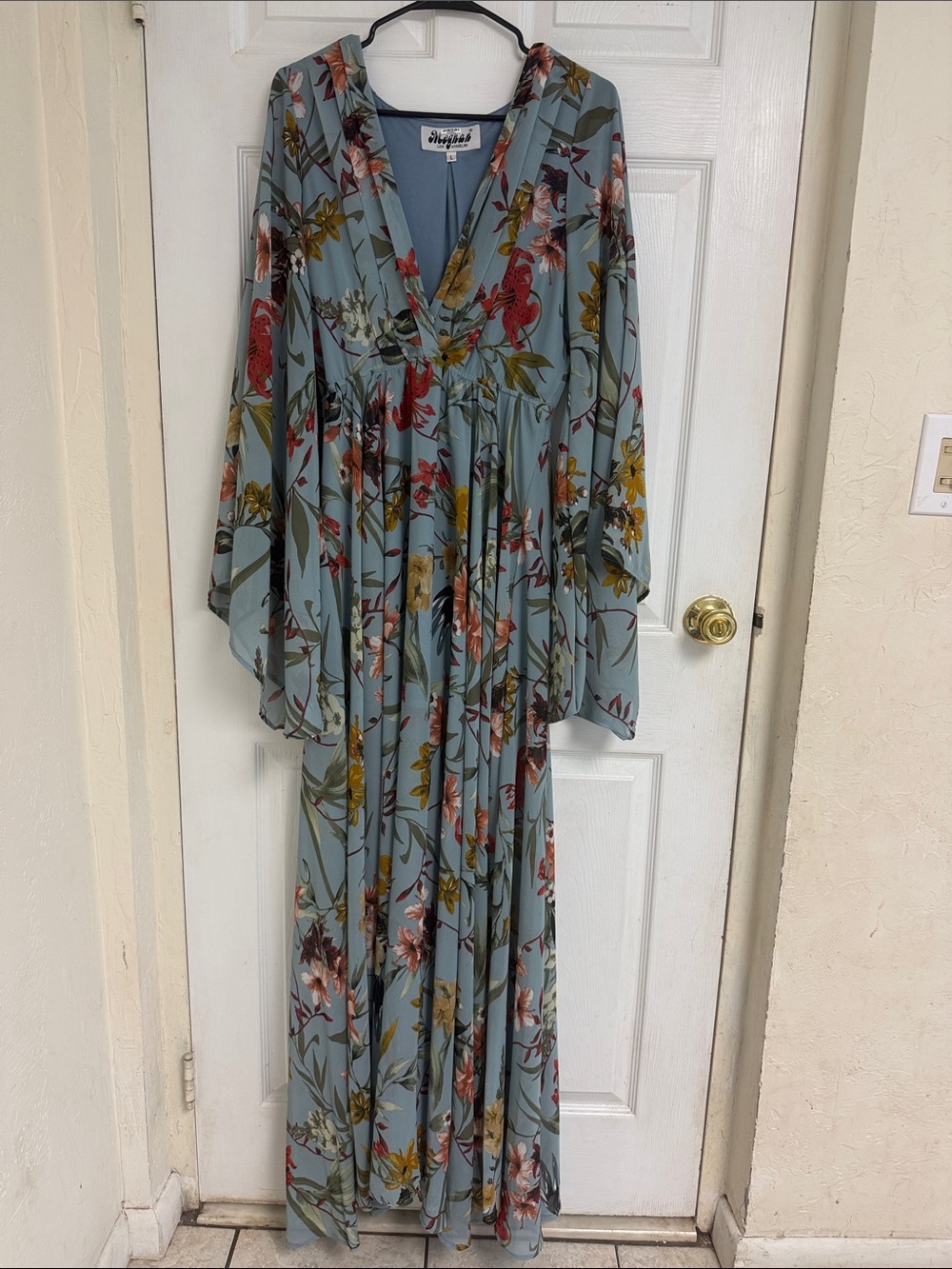 Meghan LA Sunset Maxi Dress Kimono Sleeves in Steel Hibiscus Blue